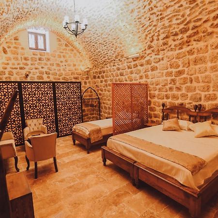 Hanedan Konagi Butik Otel Deluxe King Triple Room Anka Mardin Luaran gambar